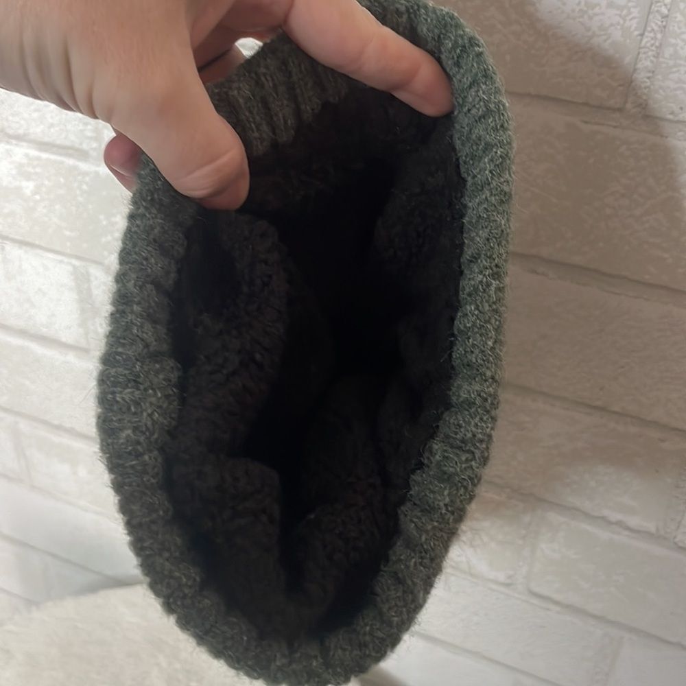 Britt’s Knits Green Diamond Knit Pom Beanie - Picture 5 of 5